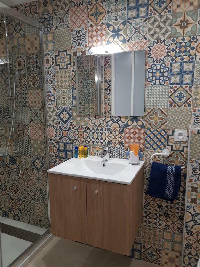 Chambre De Charme Dans La Citadelle Apartamento Bastia  Exterior foto